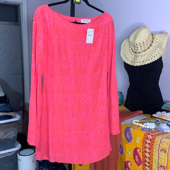 Dresses & Skirts - Charlie holiday